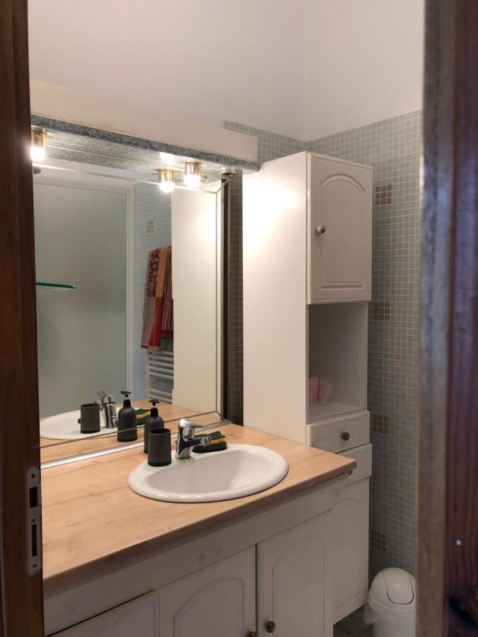 Vila Le Cabanon Des Hirondelles Villecroze Exteriér fotografie